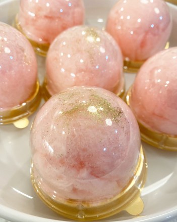 6618C62F-56D2-410B-9861-D39374E4DDA3